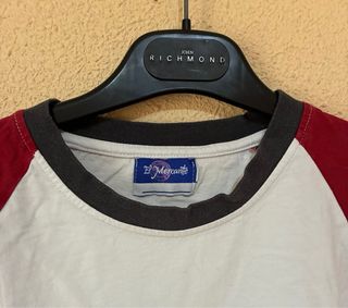 Camiseta blanca y roja Salesianos