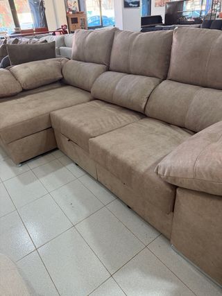 Sofá Cama 3 Plazas con Taburetes y arcón
