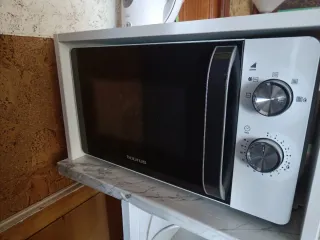 Microondas Taurus Ready 20L 700W Blanco