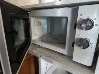 Microondas Taurus Ready 20L 700W Blanco