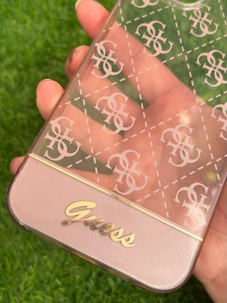 Funda Guess para iPhone