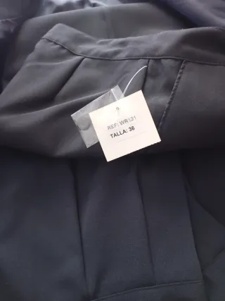 Traje azul Talla M (38) con 2 pantalones