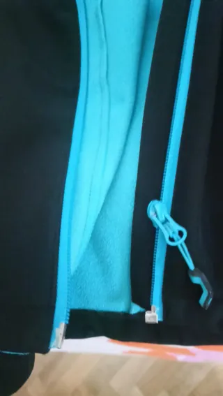 Cortavientos Quechua Negro Talla L
