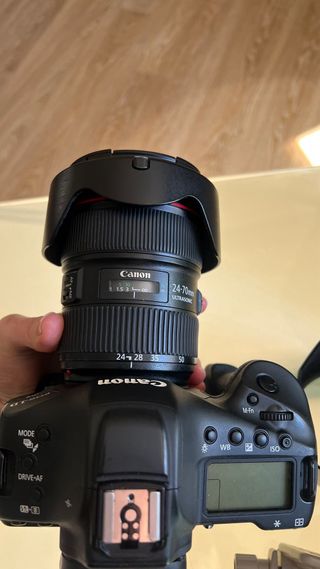 Canon EF 24-70mm f/2.8L II USM