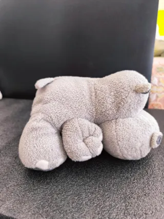 Lote 3 Peluches: Cebola, Cão e Hipopótamo