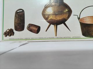 Raccolta di strumenti musicali e oggetti antichi