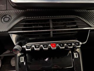 Peugeot 2008 2021