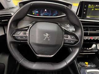 Peugeot 2008 2021
