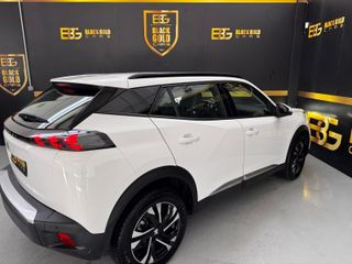 Peugeot 2008 2021
