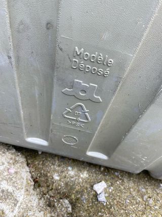 Cofre portaequipajes coche gris
