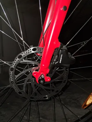 Bicicleta Trek Roja Híbrida