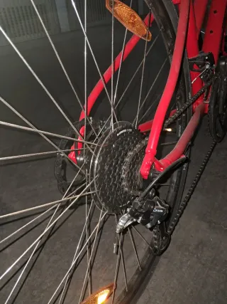 Bicicleta Trek Roja Híbrida