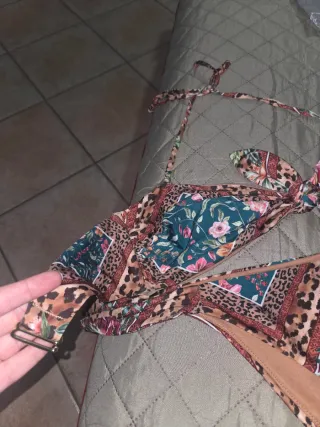Bikini H&M fantasia floreale leopardata taglia S