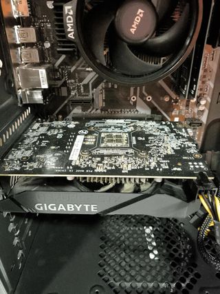 PC RYZEN 5 2600 16GB RAM 128GB SSD 1TB HDD NVIDIA GEFORCE 1650