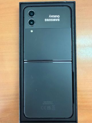 Samsung Z Flip4