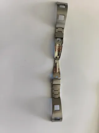 Correa metálica para reloj plateada