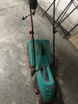 Cortacésped y desbrozadora eléctricos