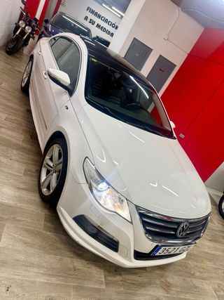 Volkswagen Passat CC 2010