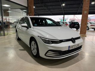 VOLKSWAGEN GOLF 8 LIFE 2.0 TDI 115 CV 5P 6 VEL.