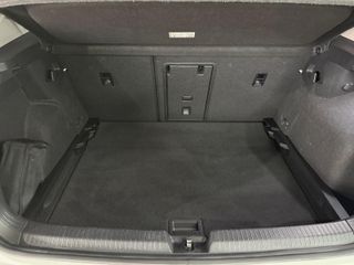VOLKSWAGEN GOLF 8 LIFE 2.0 TDI 115 CV 5P 6 VEL.