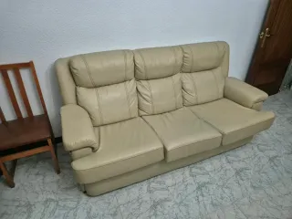 Sofá 3 plazas piel beige