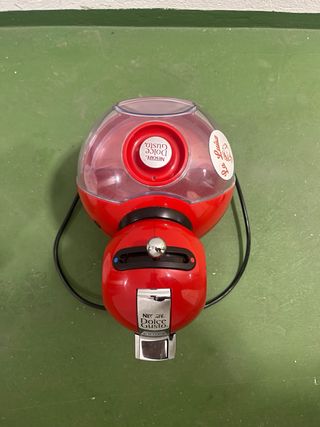 Cafetera Dolce Gusto Roja
