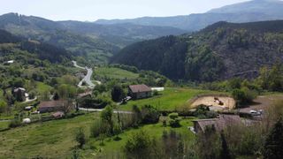 HOTEL RESTAURANTE ELLAURI 781 m2 ZEANURI BIZKAIA