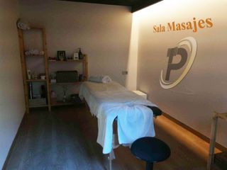 HOTEL RESTAURANTE ELLAURI 781 m2 ZEANURI BIZKAIA