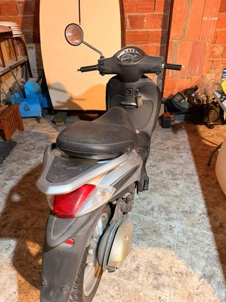 Piaggio Liberty 125cc Plata