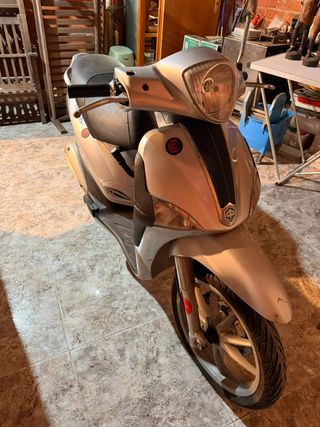 Piaggio Liberty 125cc Plata
