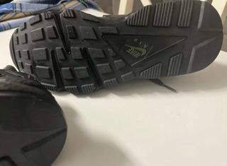 Nike Air Huarache Talla 43 Verde Militar