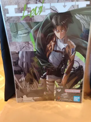 Póster Attack on Titan