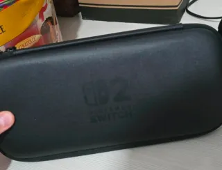 Nintendo Switch + 2 Giochi