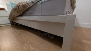 Estructura de cama Ikea 90x200x30 con cabecero