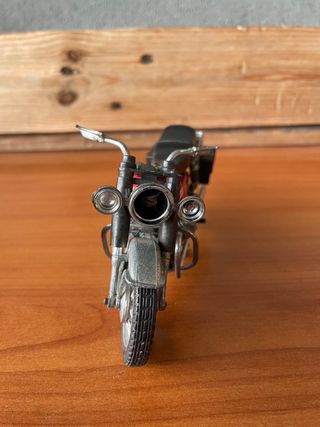 Modellino Moto Guzzi V7 Special Polistil vintage