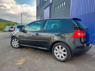 Volkswagen Golf 2005