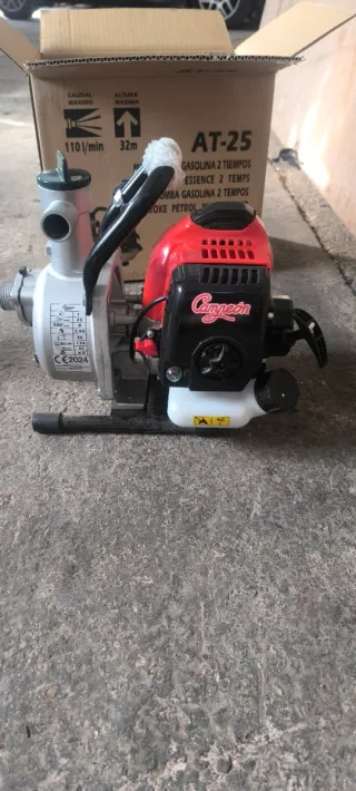 Bomba de agua Campeón AT-25
