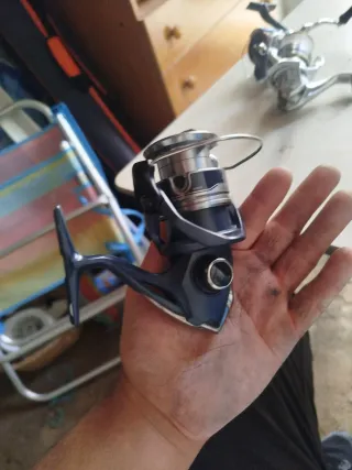 Carrete Shimano Catana 2500HG Spinning