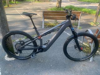 Bicicleta Eléctrica Cube talla xl
