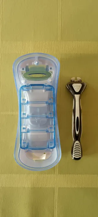 Rasoio Nisshe + 8 lamette di ricambio