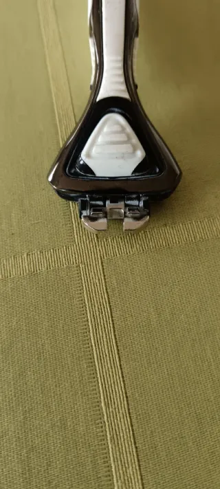 Rasoio Nisshe + 8 lamette di ricambio