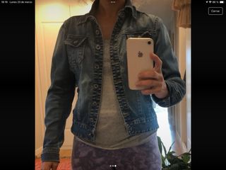 Cazadora vaquera entallada azul