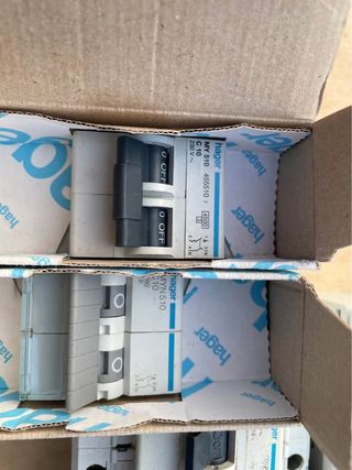 Materiale elettrico