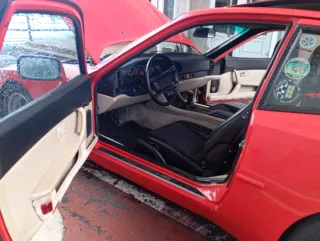 Porsche 944 1985