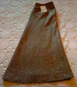 Falda marrón talla 44  sin estrenar