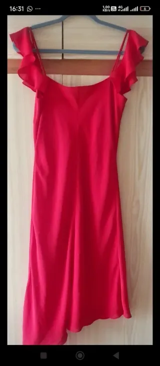 Vestido Midi Rojo doble tirante - Vero Moda- M