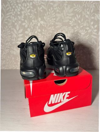 Nike TN Air Max Plus Zapatillas Talla 40