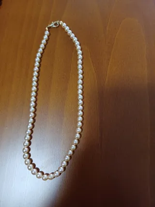 Lote 6 collares perlas negras y doradas