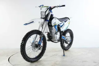 Moto Cross Rebel Master 250cc Blanca y Azul