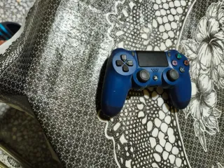 Pack PS4 Slim con Mando Azul y Juegos Incluidos